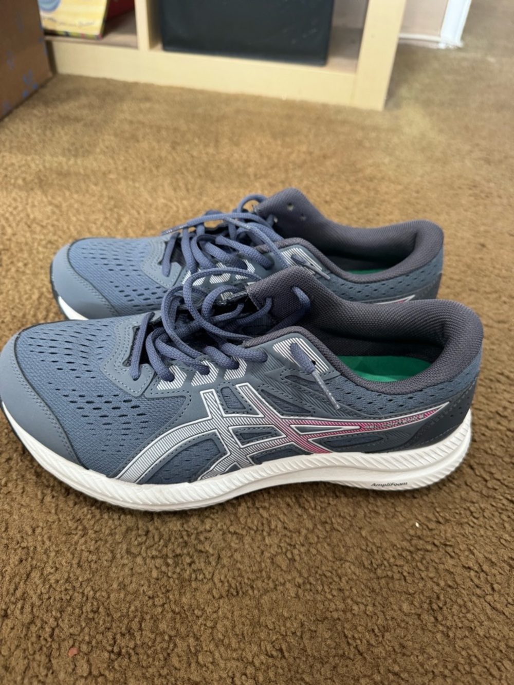 Womens 10W Asics Gel Contend 8 - Picture 4 of 5
